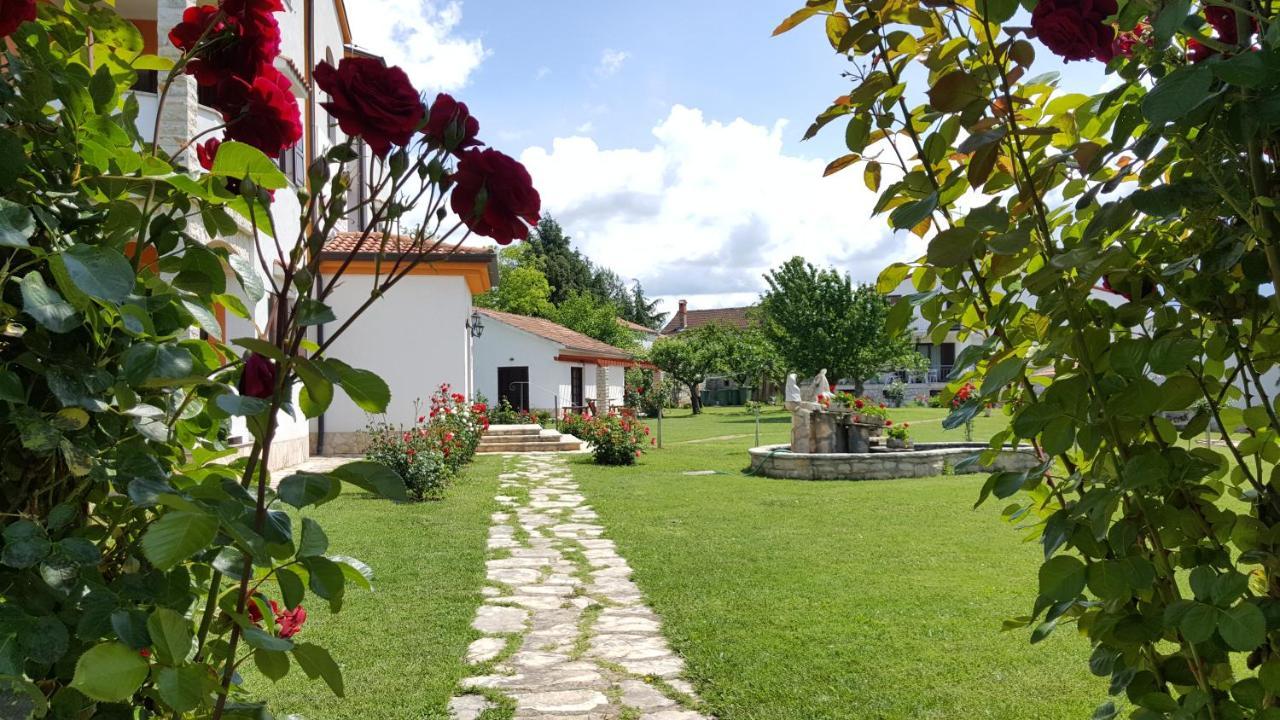Villa Linet Funtana Extérieur photo