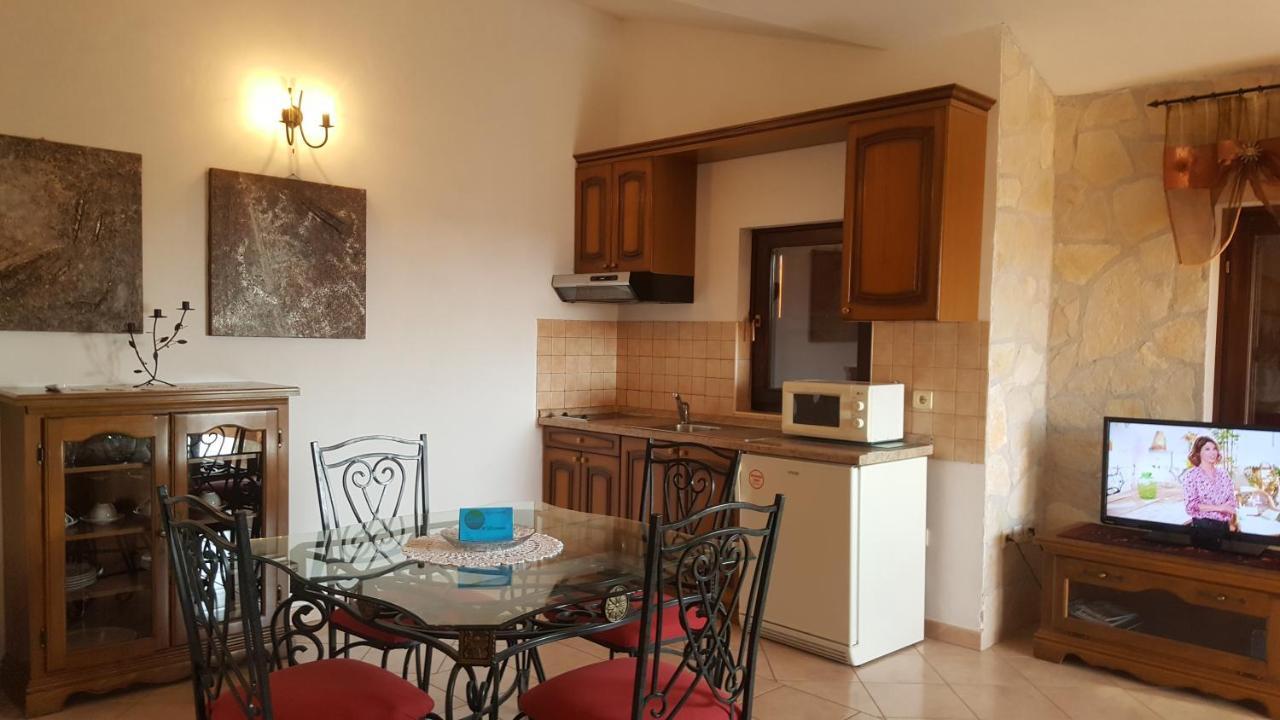 Villa Linet Funtana Extérieur photo