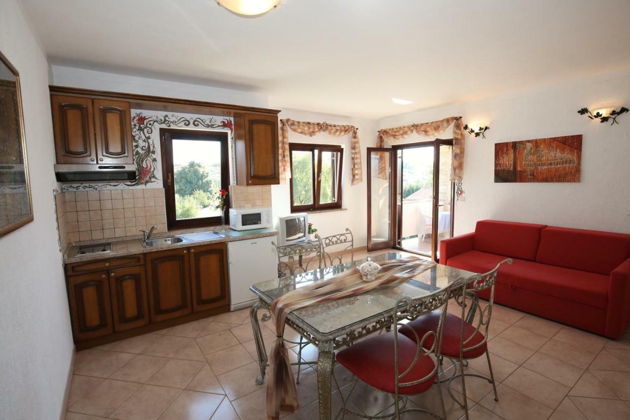 Villa Linet Funtana Extérieur photo